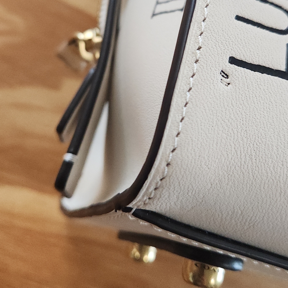 Rogue Bag 25 With Sketch Print - Picture 5 of 14